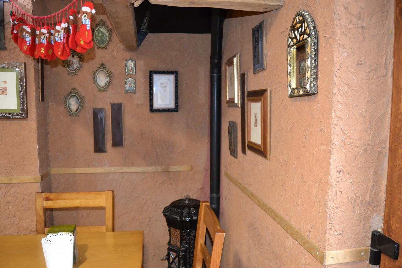 El Trasgu De Foncebadon Otel Dış mekan fotoğraf